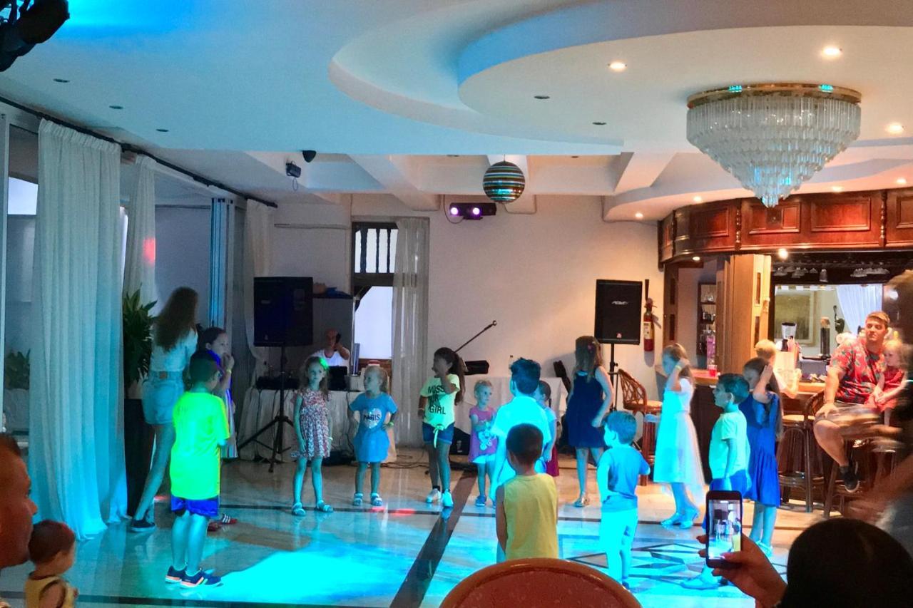 Avlida Hotel Pafos Dış mekan fotoğraf